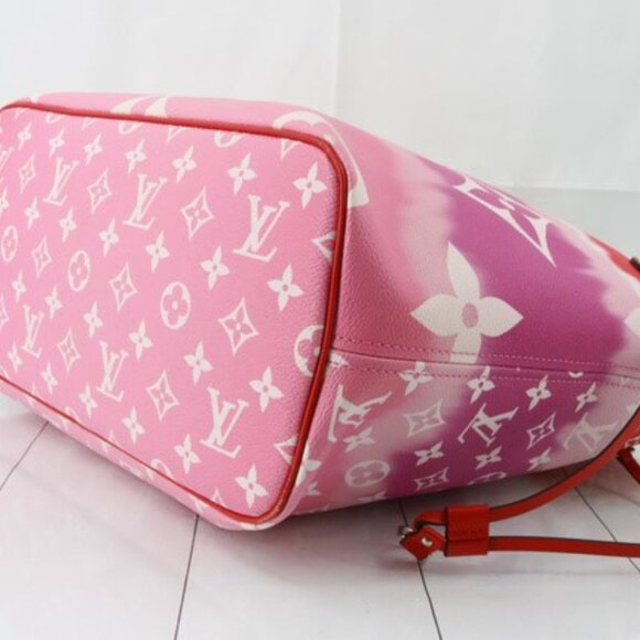 LOUIS VUITTON Escar Neverfull MM Rouge - Picture 6 of 10